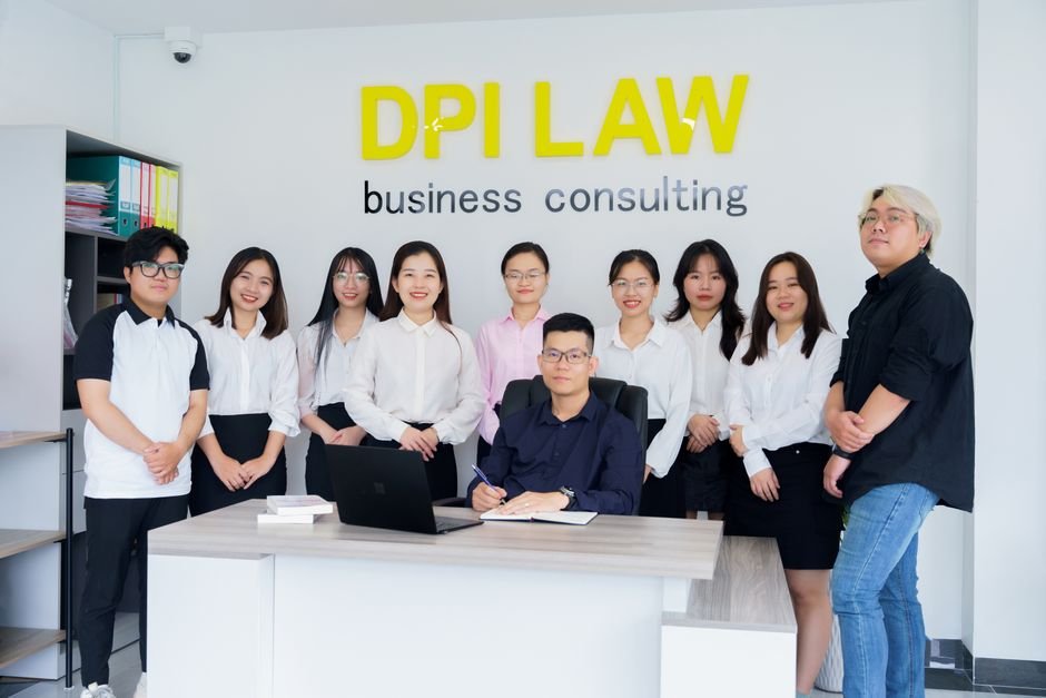 MM2H 移民 — A diverse group of professionals in a business consulting of